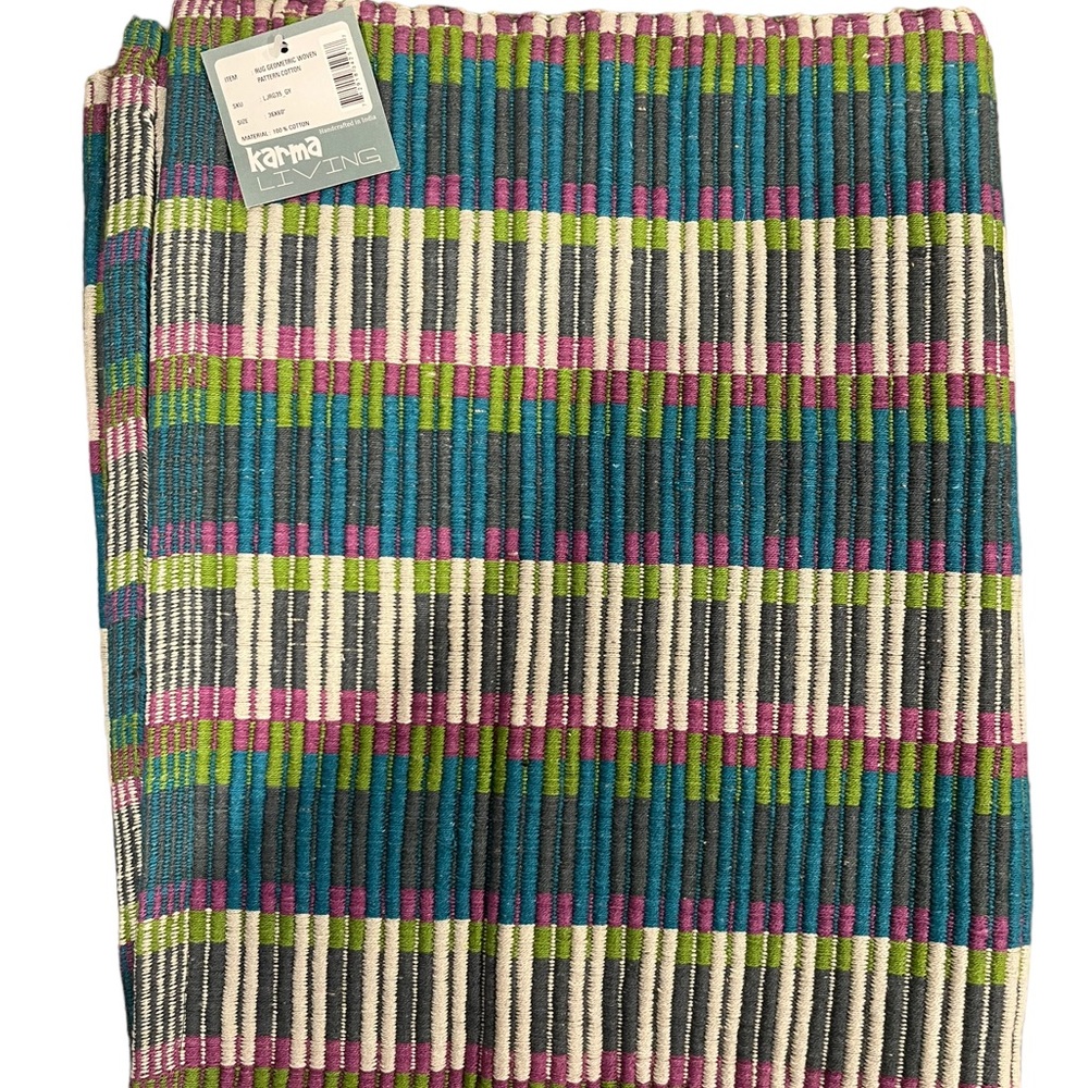 NWT Karma Living Geometric Pattern Hand Woven 100% Cotton Rectangle Rug 36”x60”